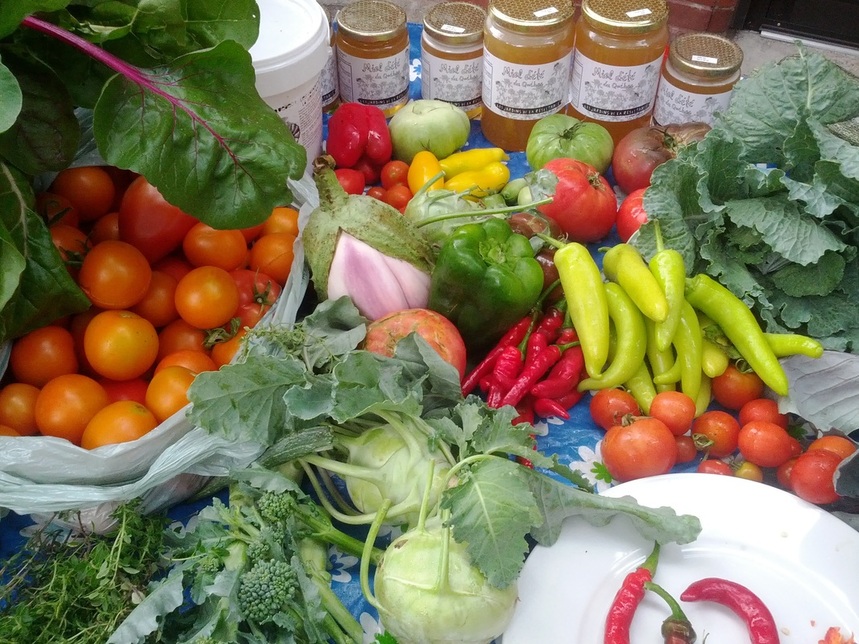 Marche Locale Produce